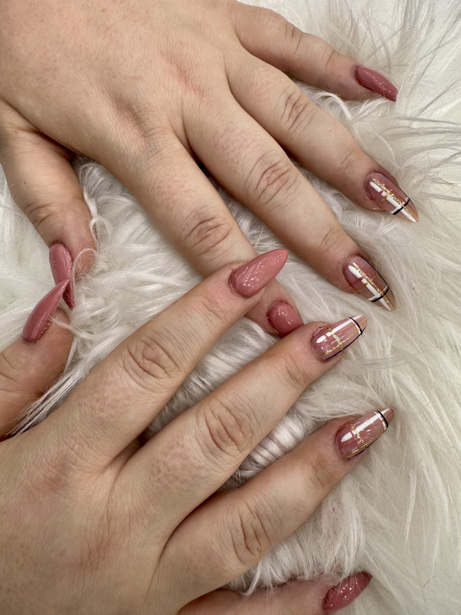 Nail Garden nail photo 2
